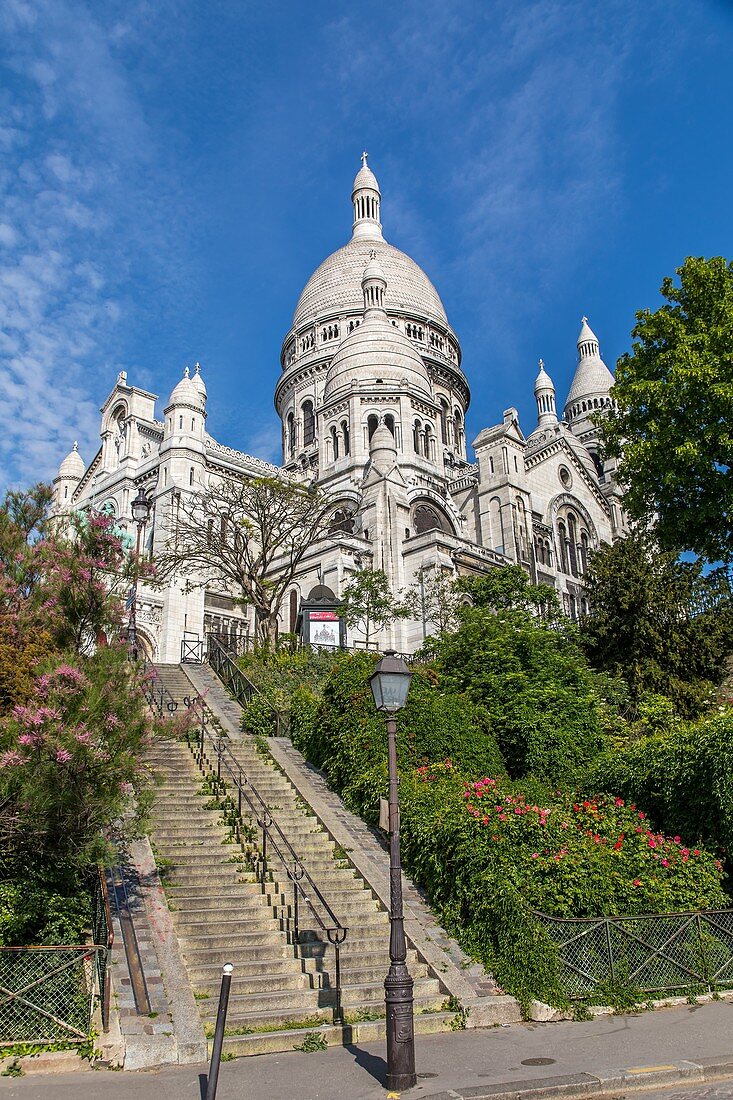 SACRE COEUR BASILICA, BUTTE MONTMARTRE, 18TH ARRONDISSEMENT, PARIS, ILE DE FRANCE, FRANCE, EUROPE