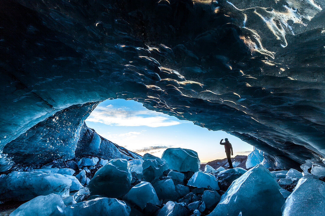 Glacial Ice Cave, Svinafellsjokull glacier, Skaftafell National Park, Iceland