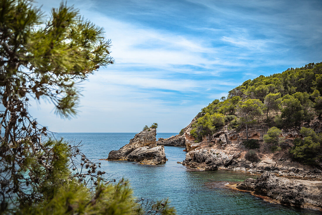 Blick auf eine Bucht auf Mallorca, Spanien