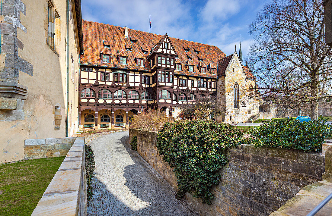 Lutherkapelle und Fürstenbau im Innenhof der Veste Coburg, Coburg, Oberfranken, Bayern, Deutschland