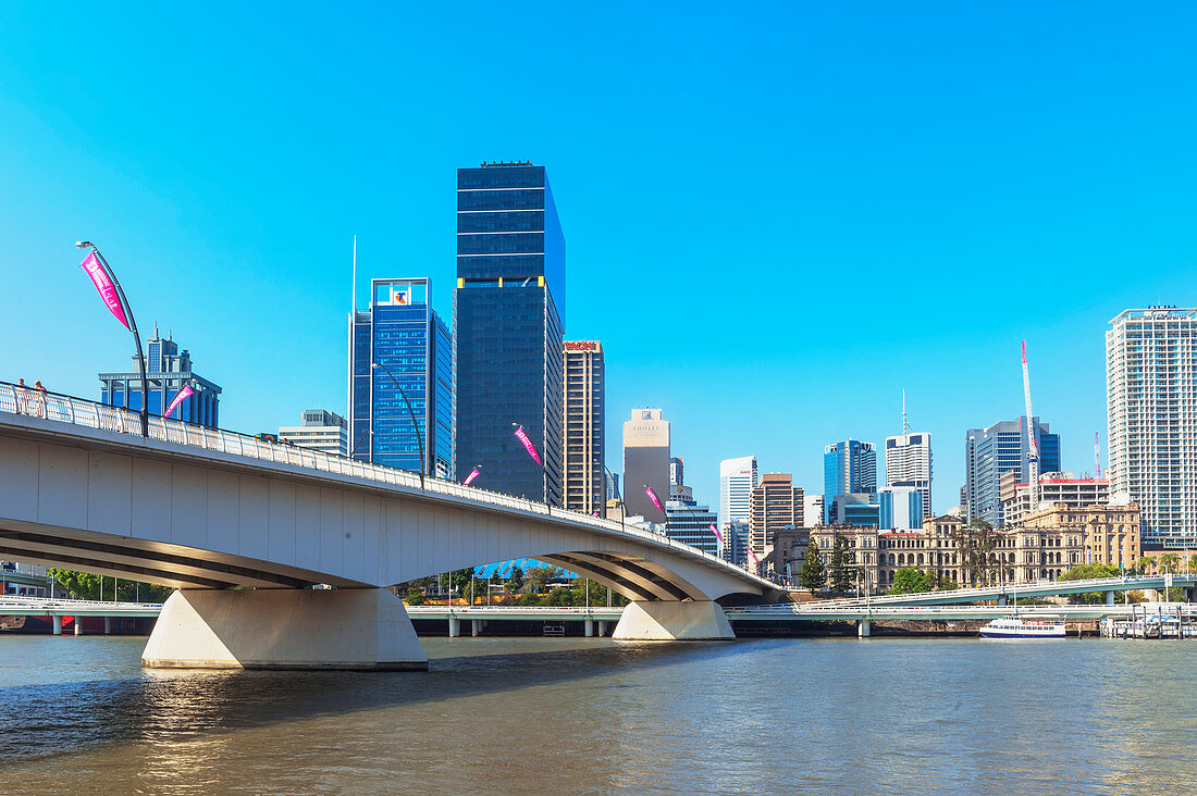 Skyline of Central Business District (CBD) and Brisbane River, Brisbane, Queensland, Australia