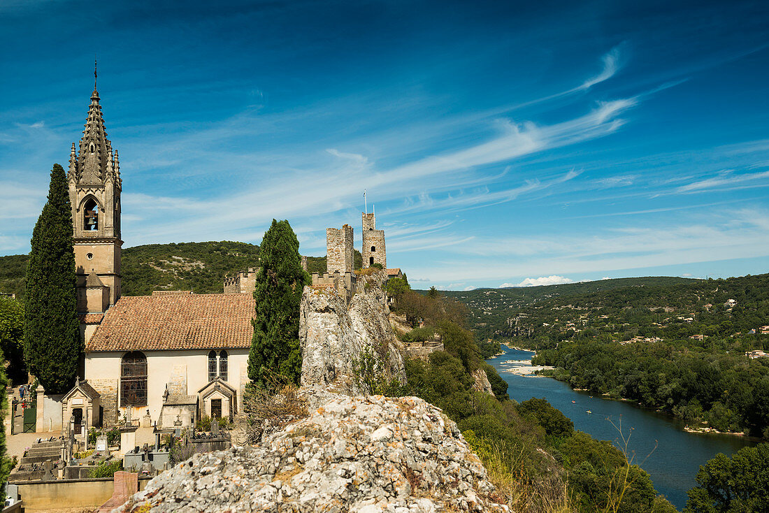 Aiguèze, die schönsten Dörfer Frankreichs, Les plus beaux villages de France, Gorges de l’Ardèche, Département Gard, Okzitanien, Frankreich