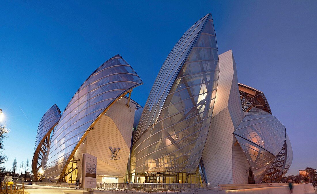 France, Paris, Boulogne, Ville De Paris, Bois De Boulogne, Louis Vuitton  Foundation Building (architect Frank Gehry) by Massimo Borchi