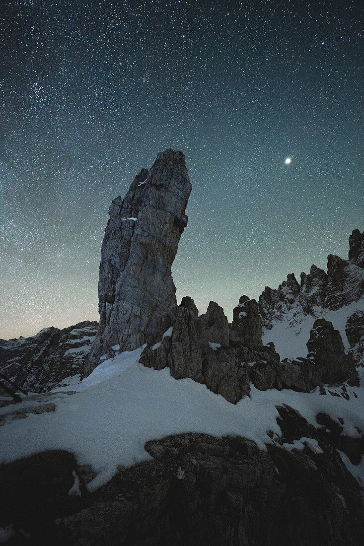 Stars over the Frankfurter Wurstel (Salsiccia) rock and Monte Paterno, Sesto Dolomites, Bolzano, South Tyrol, Italy, Europe