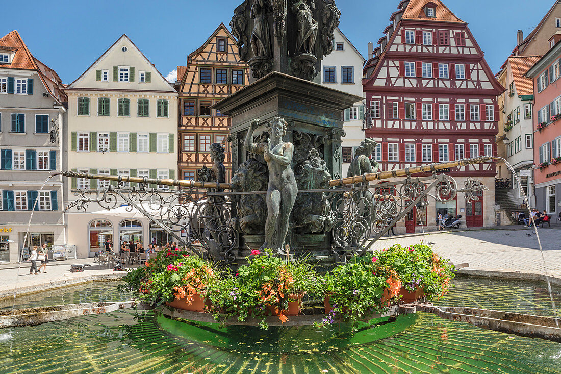 Neptunbrunnen fountain at market place, Tubingen, Baden-Wurttemberg, Germany, Europe