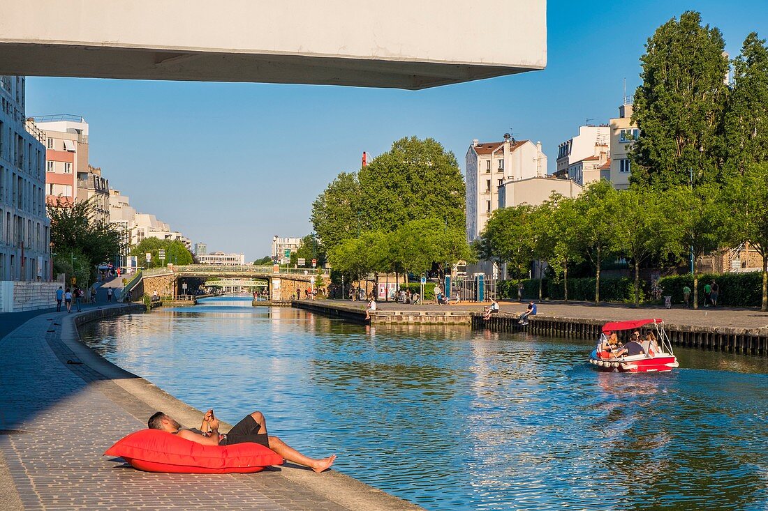 France, Seine Saint Denis, Pantin, the Ourcq Canal