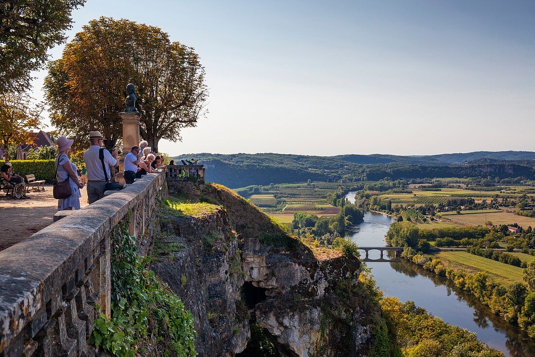 France, Dordogne, Perigord Noir, Dordogne Valley, Domme, labelled Most Beaul Villages in France, Domme, panorama on the Dordogne valley