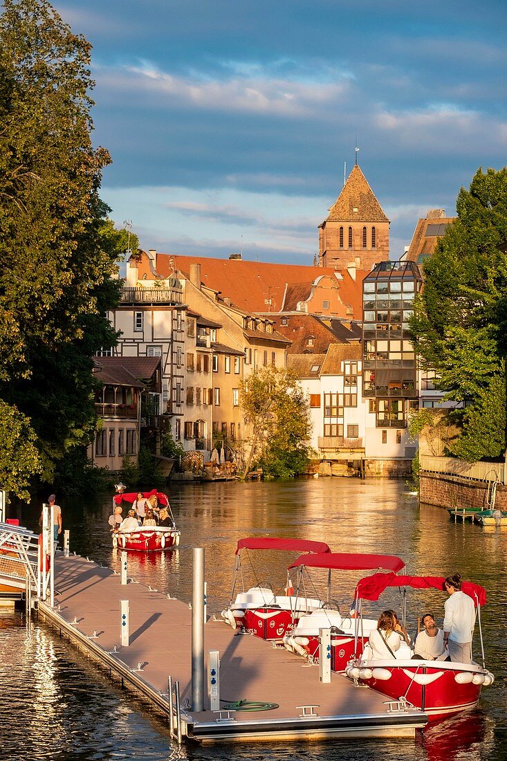 France, Bas Rhin, Strasbourg, old city listed as World Heritage by UNESCO, Petite France district