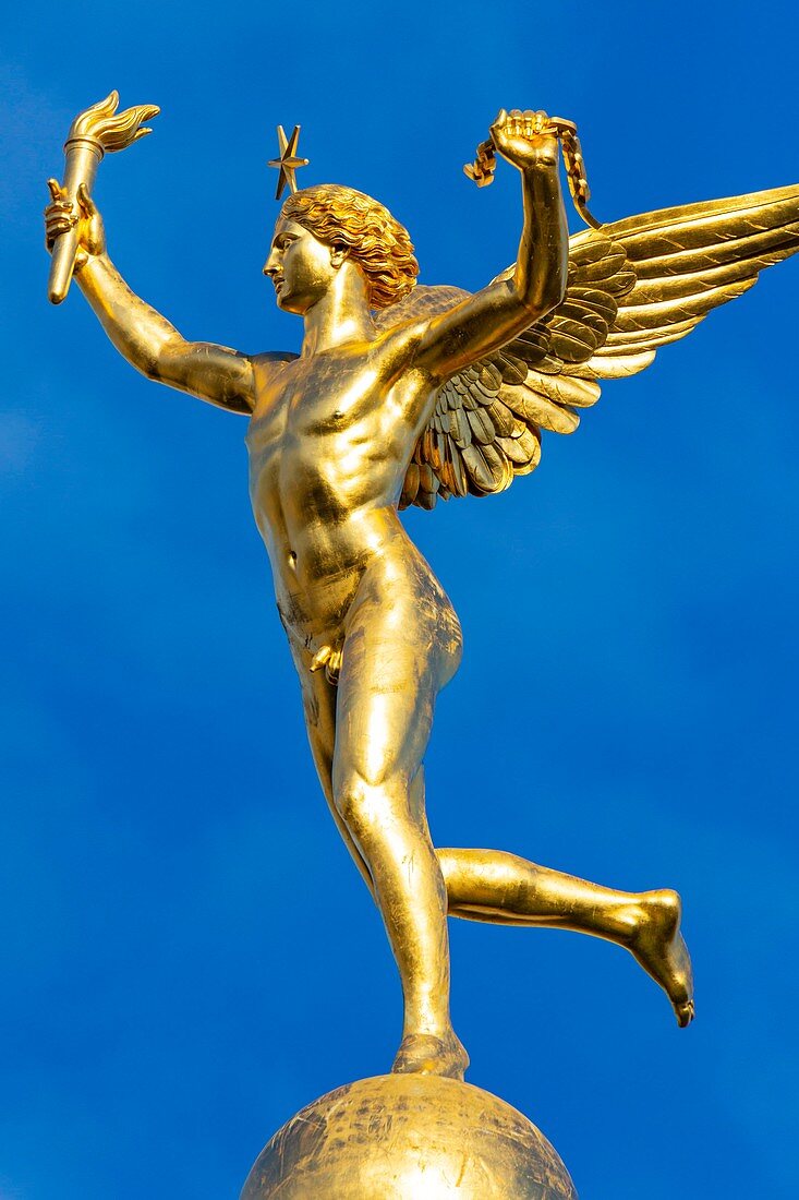 Frankreich, Paris, Place de la Bastille, Juli-Säule, Genie de la Liberte, vergoldete Bronzeskulptur von Auguste Dumont