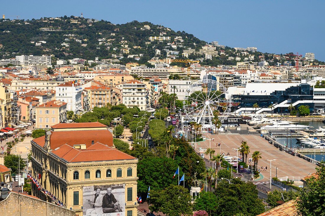 Frankreich, Alpes-Maritimes, Cannes, Stadtteil Suquet und Harbour