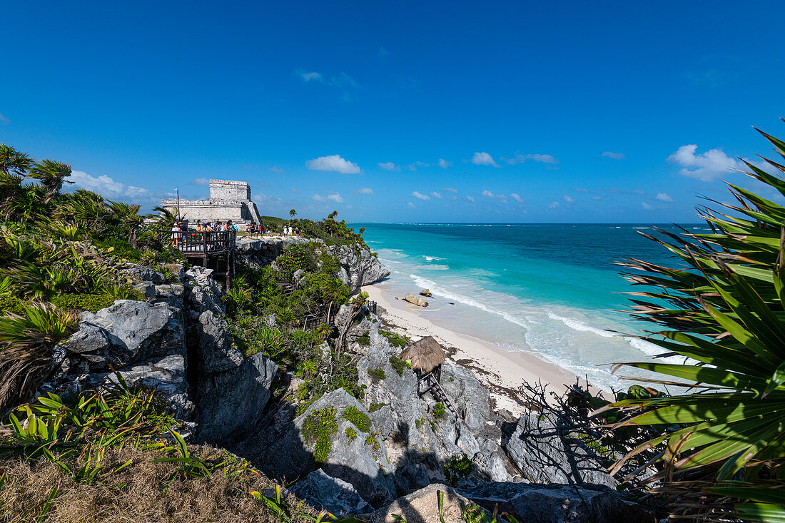 Pre-Columbian Mayan walled city of Tulum, Quintana Roo, Mexico, North America