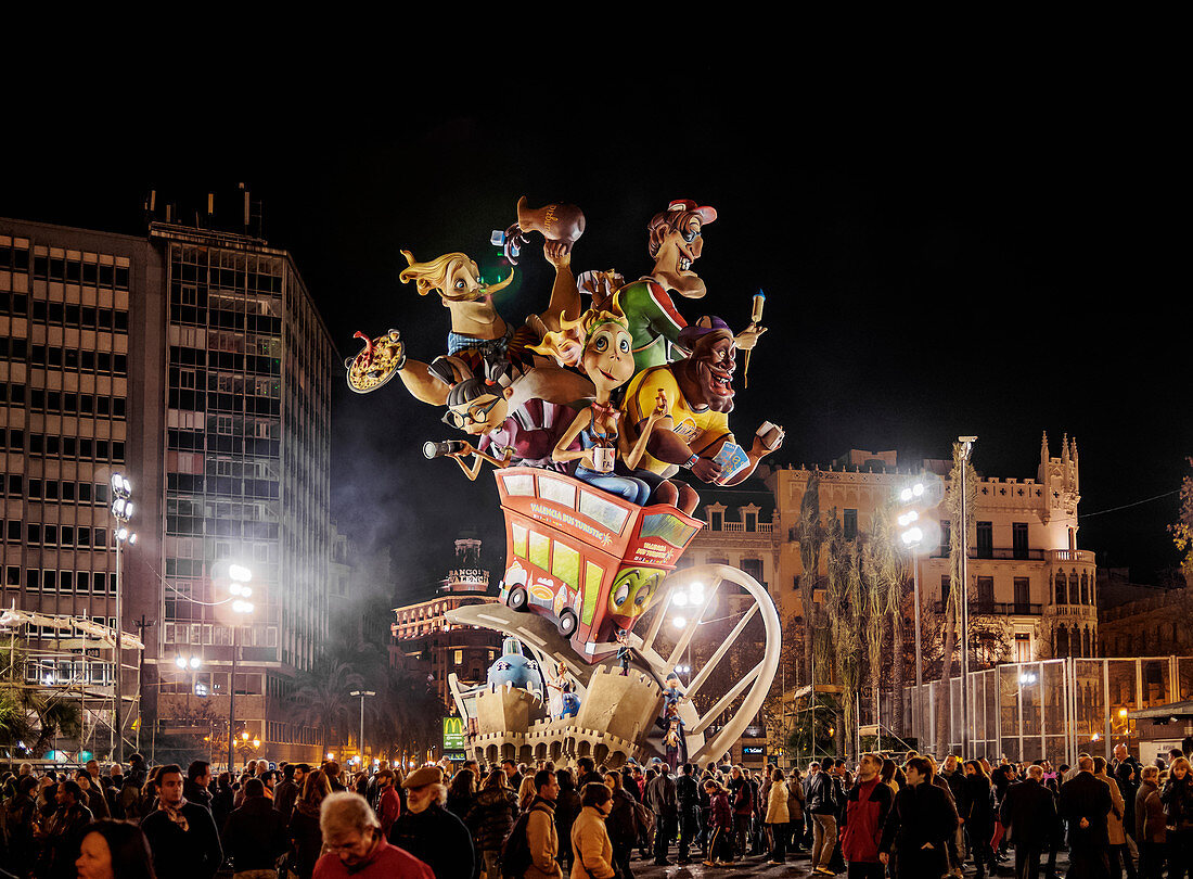Die Fallas (Falles), eine traditionelle Feier, die jährlich zum Gedenken an den heiligen Josef, Valencia, Spanien, Europa, abgehalten wird