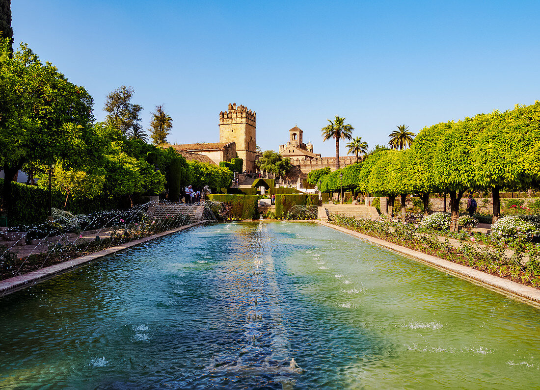 Gardens of Alcazar de los Reyes Cristianos (Alcazar of the Christian Monarchs), UNESCO World Heritage Site, Cordoba, Andalusia, Spain, Europe