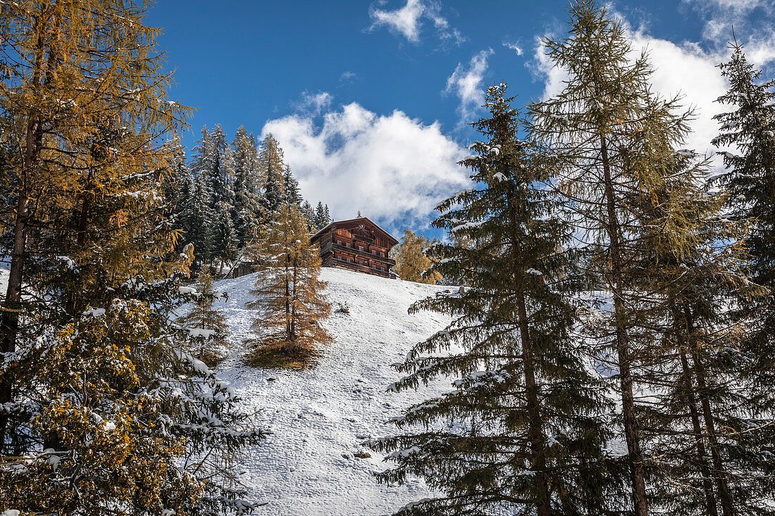 Old mountain farm in the Arntal, Hinteres Villgratental, East Tyrol, Tyrol, Austria