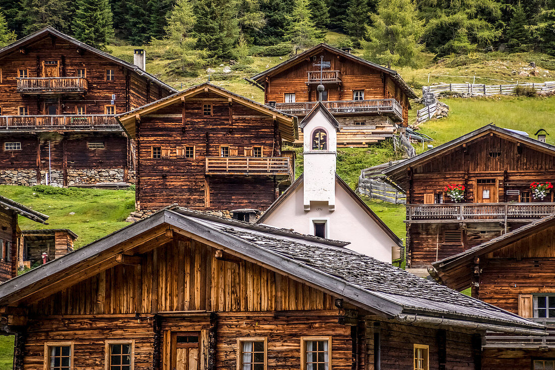 Oberstalleralm in the Arntal, Innervillgraten, Villgratental, East Tyrol, Tyrol, Austria