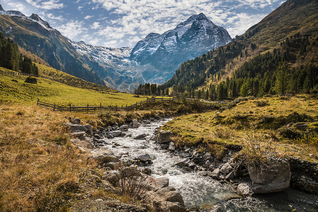 The creek Melach in Lüsenstal with Lüsener Fernerkogel (3,299 m), St. Sigmund im Sellrain, Stubai Alps, Tyrol, Austria