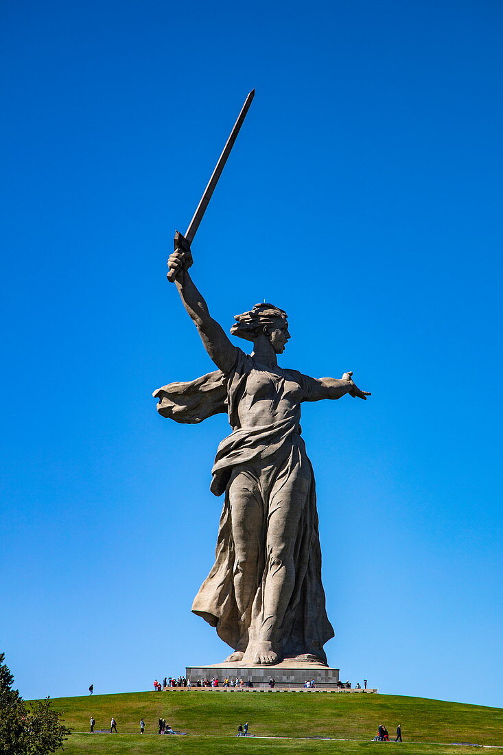 Die riesige Mutterland-Ruf-Statue, Wolgograd, Bezirk Wolgograd, Russland, Europa
