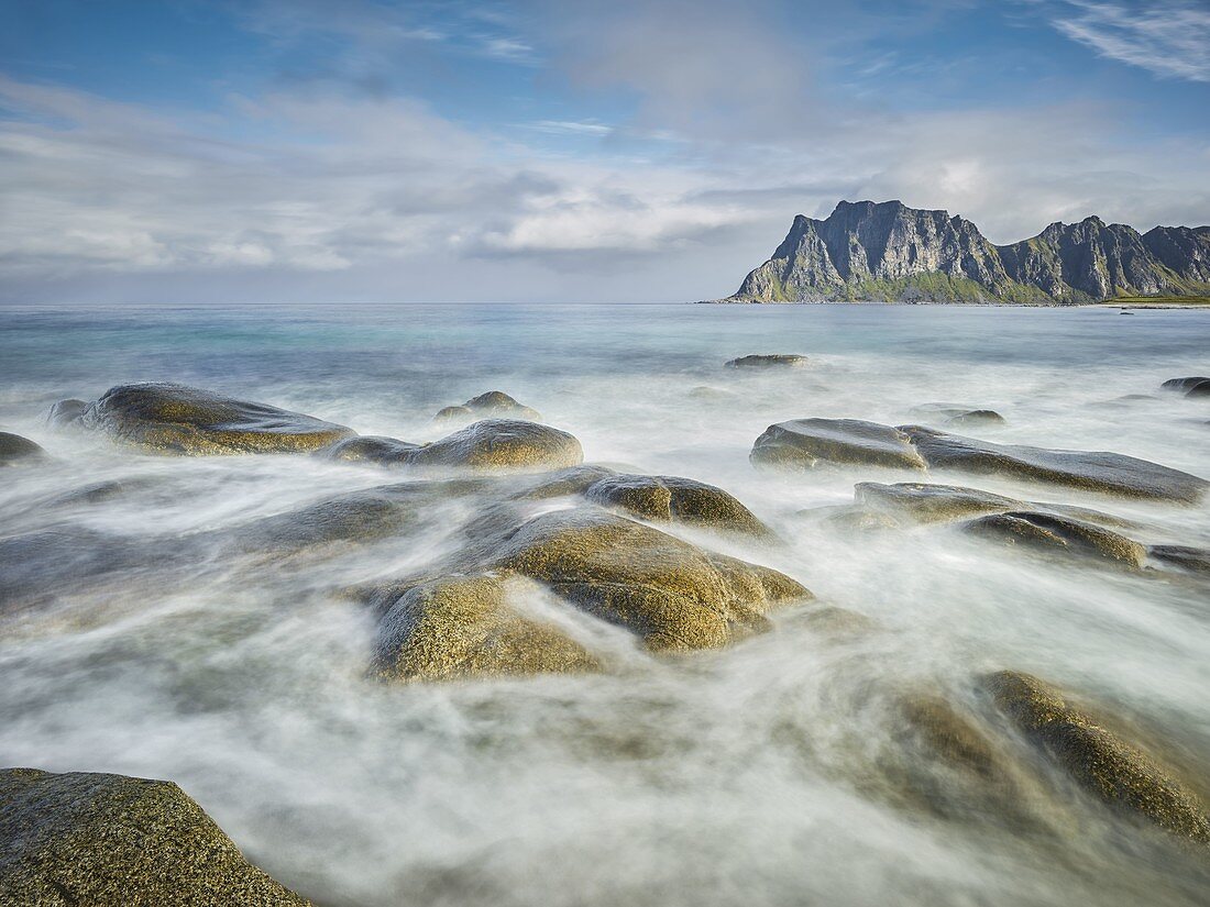 Hogskolmen von Utakleiv, Vestvagoya, Lofoten, Nordland, Norwegen