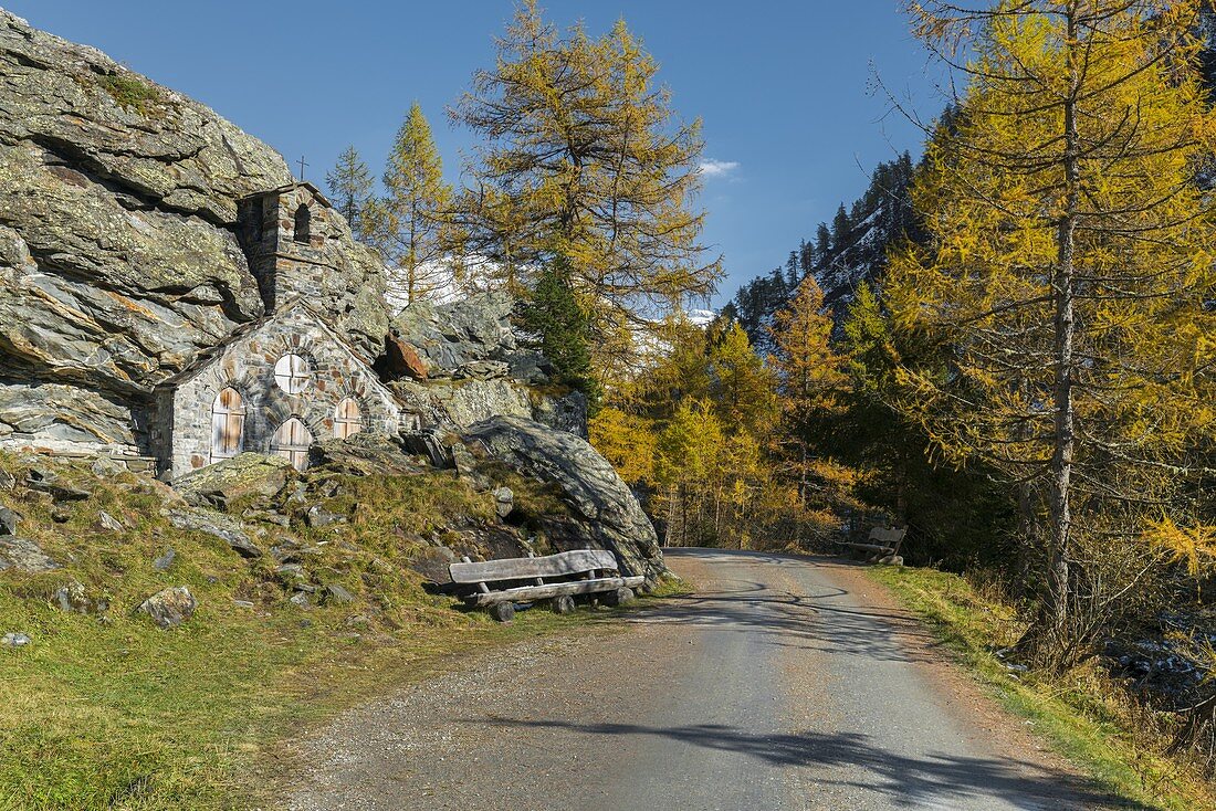 Felsenkapelle, Innergschlöss, Osttirol, Tirol, Österreich