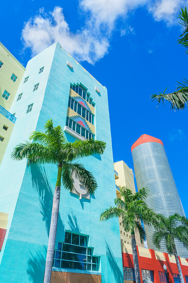 Art deco buildings on Washington Avenue, South Beach, Miami, Florida, USA