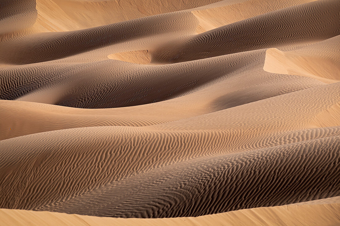 Sanddünen Detail in der Rub al Khali Wüste, Oman, Naher Osten