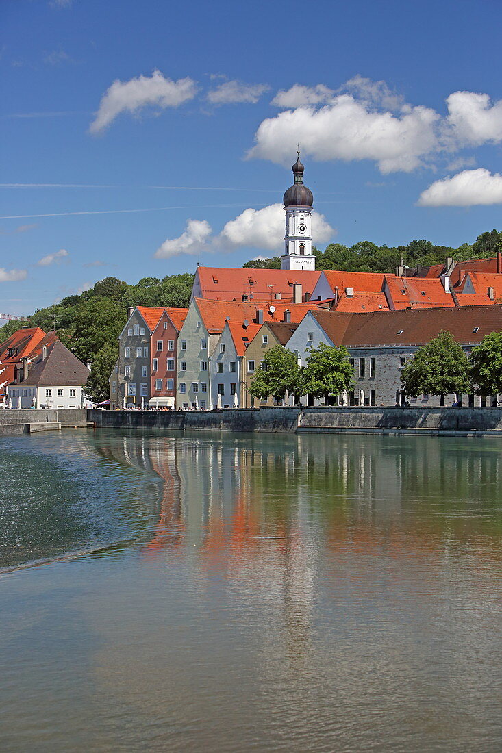 View of the old town of Landsberg am Lech, in the foreground the Lechwehr, Upper Bavaria, Bavaria, Germany