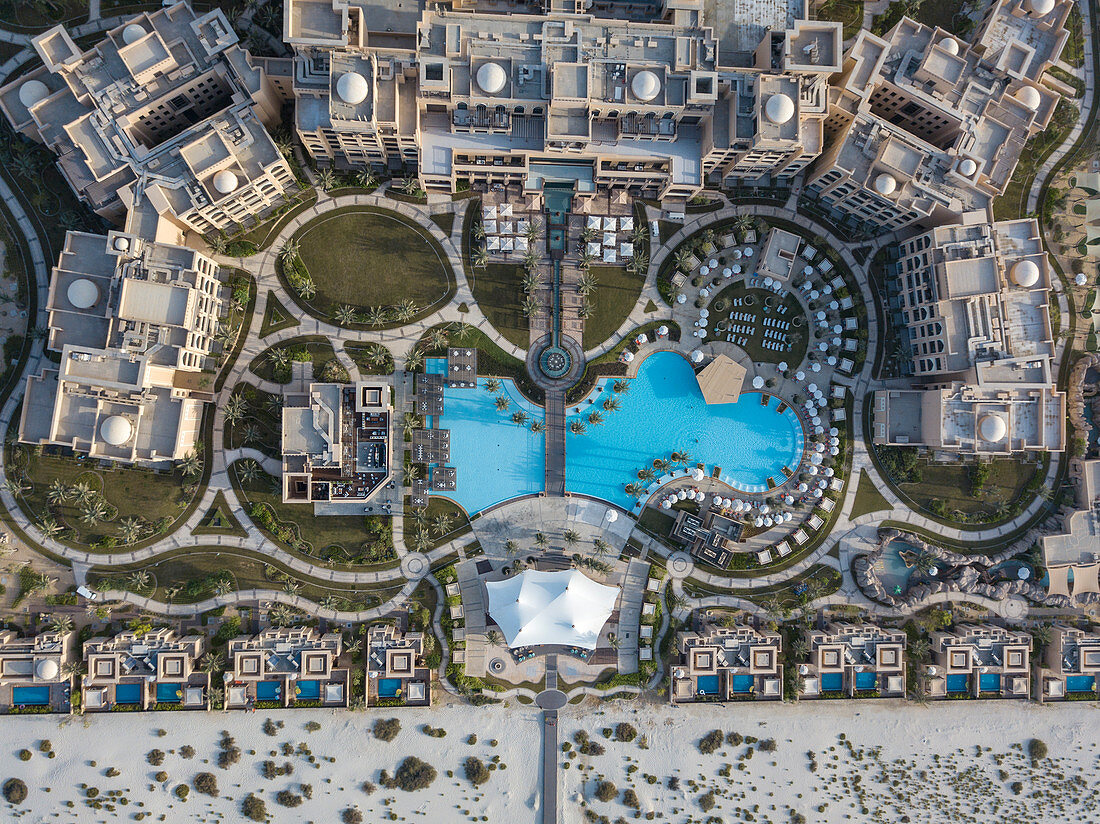 Aerial of Saadiyat Rotana Resort & Villas with beach, Saadiyat Island, Abu Dhabi, United Arab Emirates, Middle East