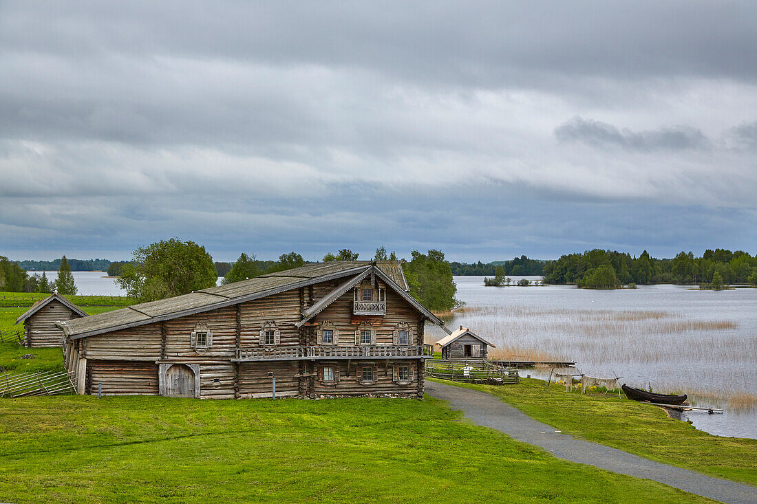 Buildings on Museum Island Kishi, Kizhi Island, Kizhi Island, Lake Onega, Republic of Karelia, Russia, Europe