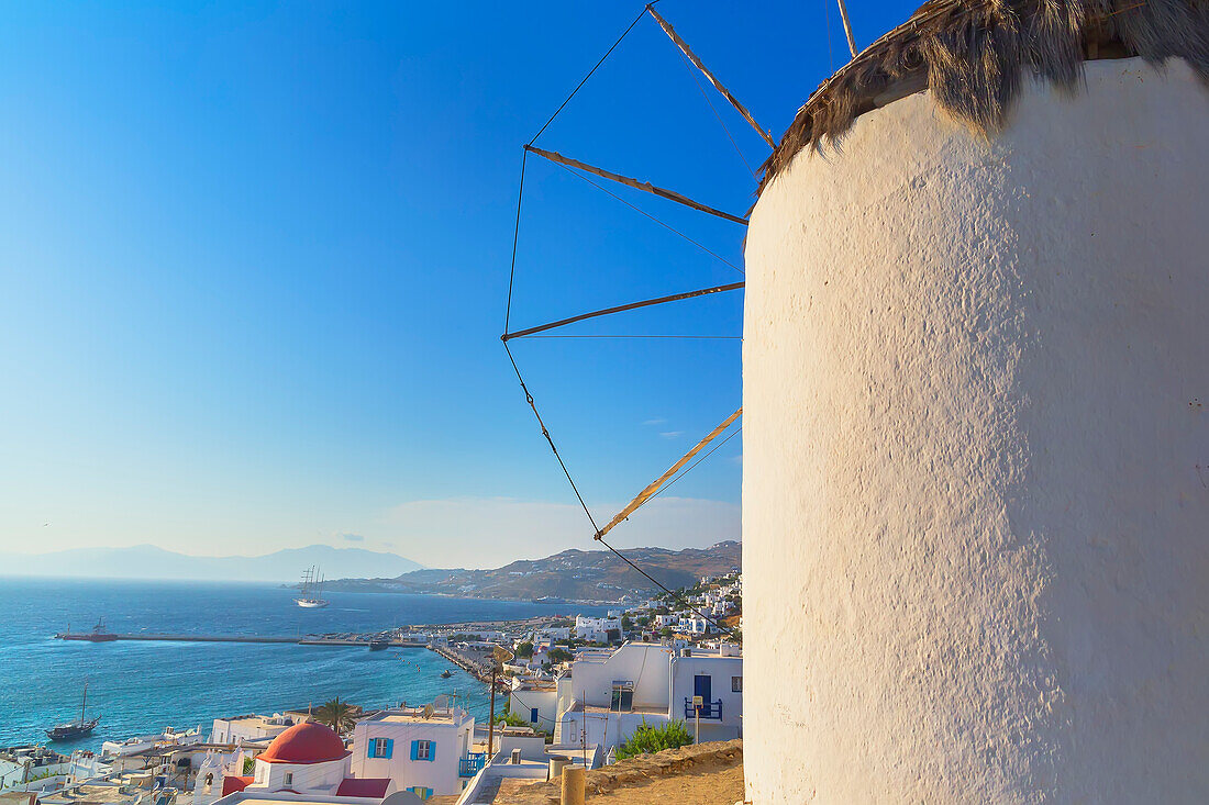 Boni's Windmill overlloking Mykonos Town, Mykonos, Cyclades Islands, Greece