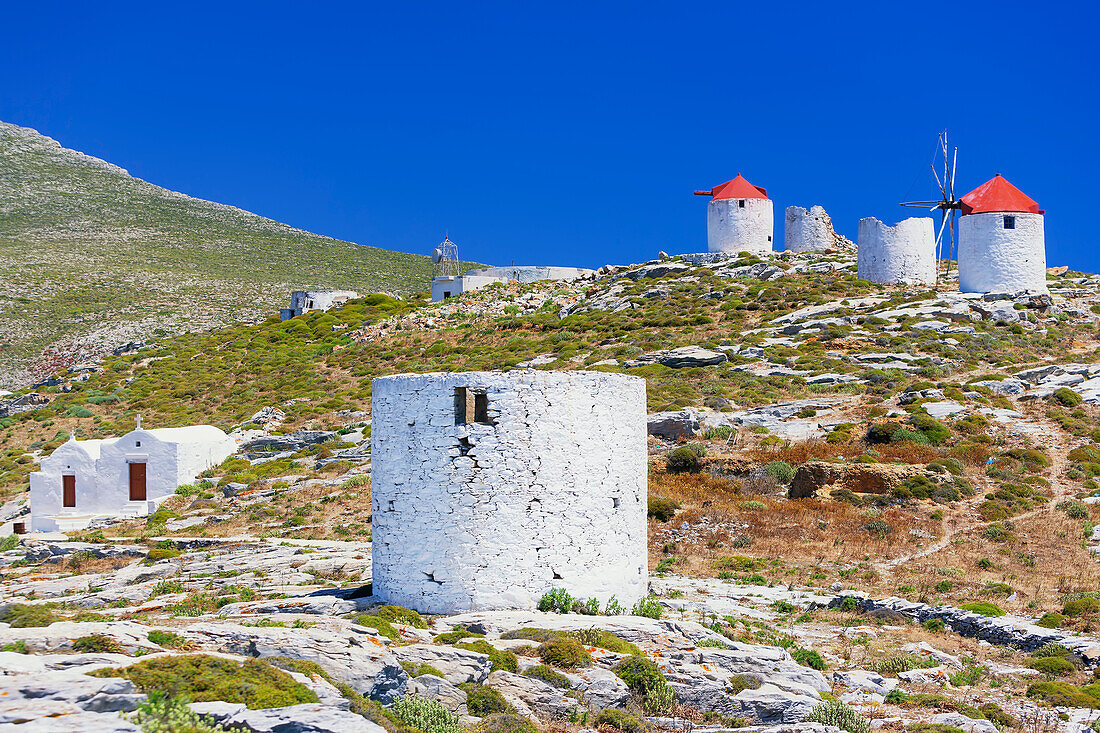 Traditionelle Windmühlen, Chora, Amorgos, Kykladen, Griechenland, Europe