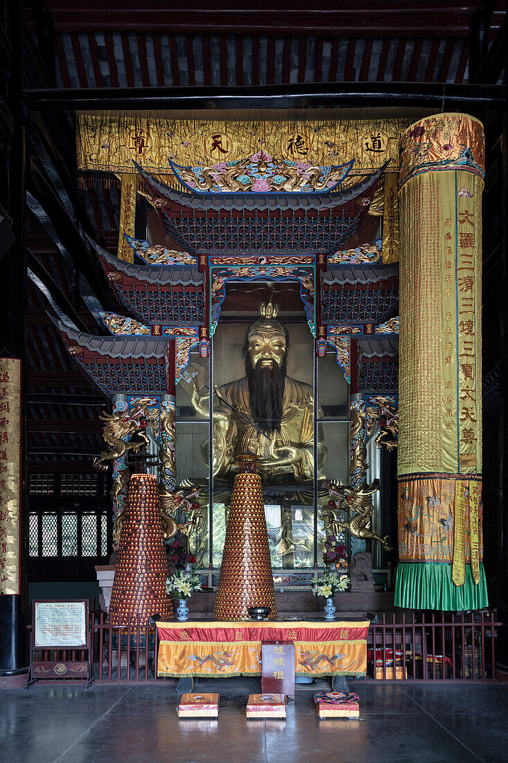 Temple at Qingyang Palace (West Gate), Chengdu, Sichuan Province, China, Asia