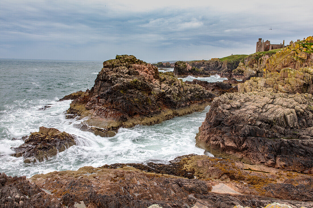 Slain's Castle, Cruden Bay, ruined castle on the east coast, Aberdeenshire, Scotland UK