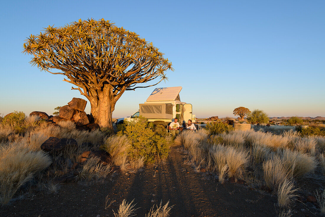 Camping am Köcherbaum auf der Farm Gariganus, Namibia