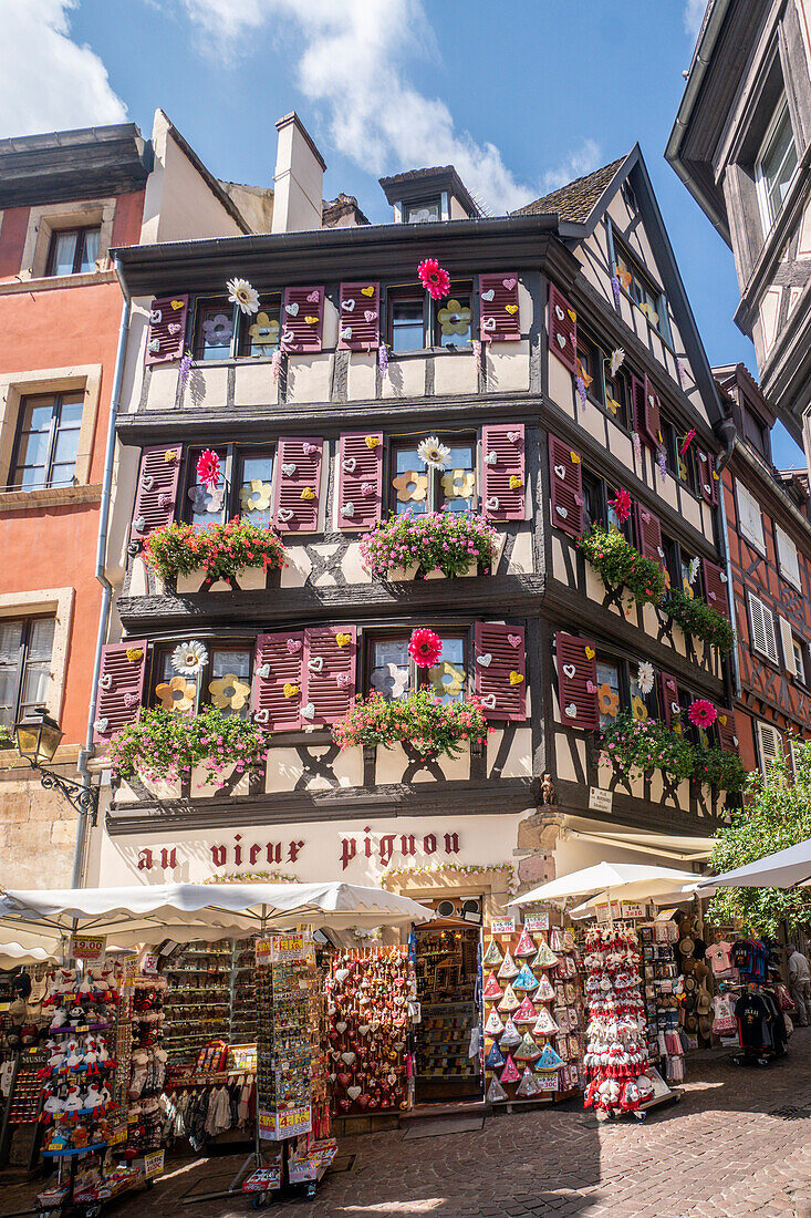 Half-timbered houses in Little Venice, souvenir shop, Colmar, Alsace, France, Europe