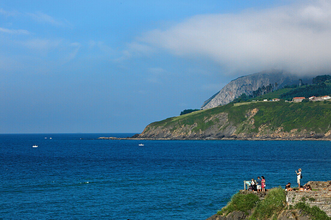 Estuary of the Ria de Urdaibai, Mundaka, Urdaibai Biosphere Reserve, Basque Country, Spain