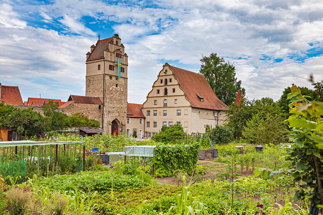 Noerdlinger Tor and Stadtmühle in Dinkelsbuehl, Bavaria, Germany