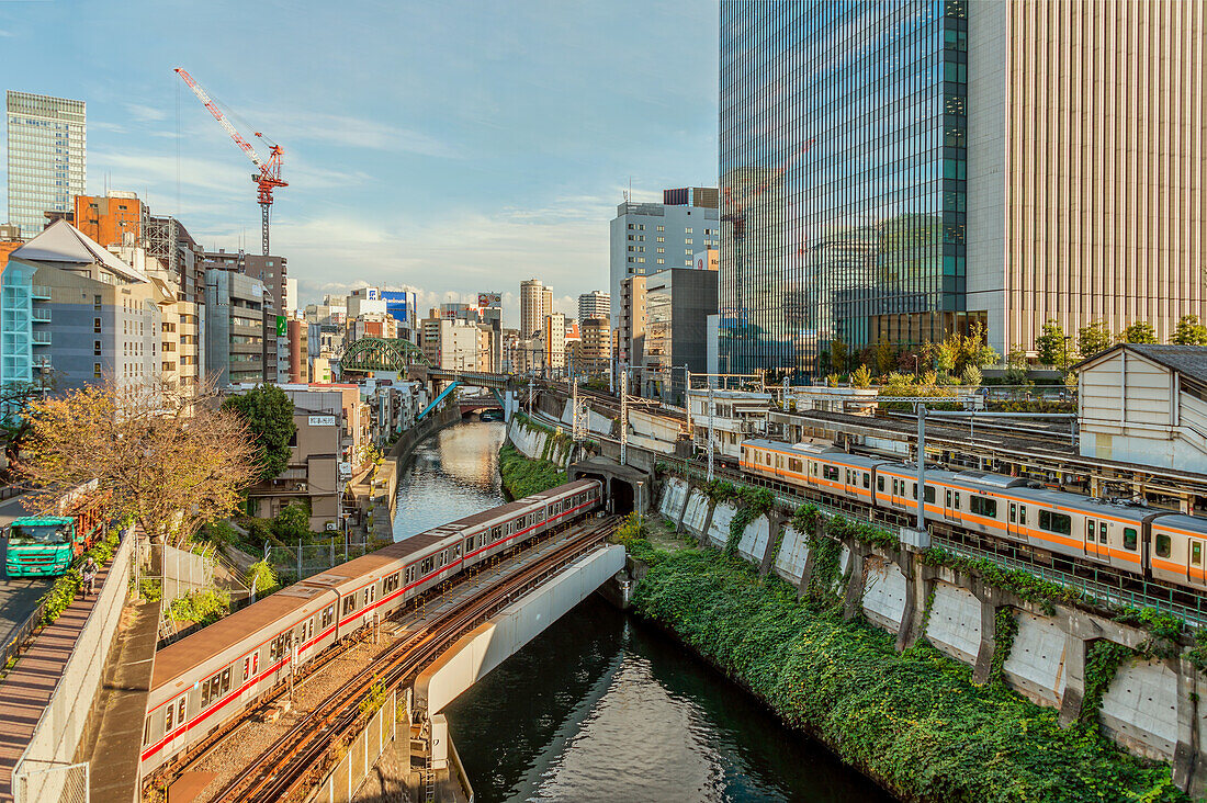 Cityscape im Ochanomizu Geschäftsviertel, Tokio, Japan
