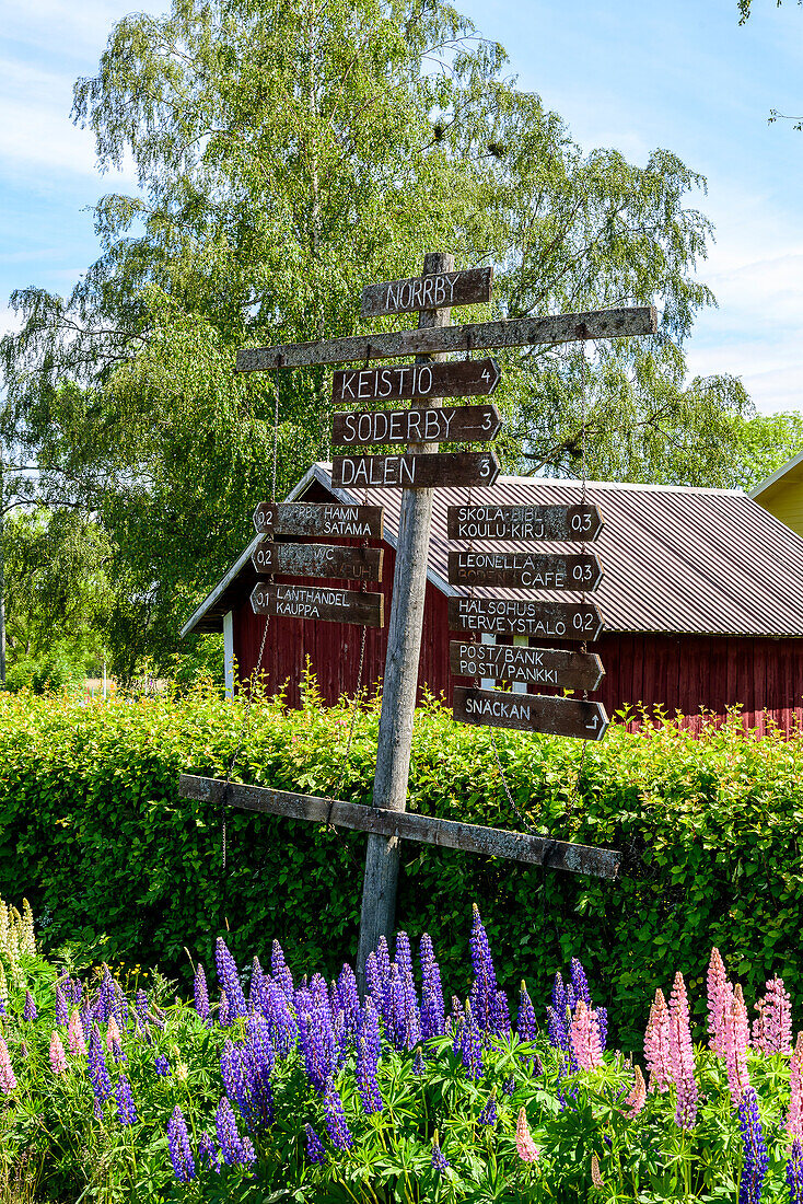 Auf der Insel Inioe, Schäenringweg: Askainen–Kustavi–Inioe–Houtskaer–Korpo–Nagu–Pargas, Finnland