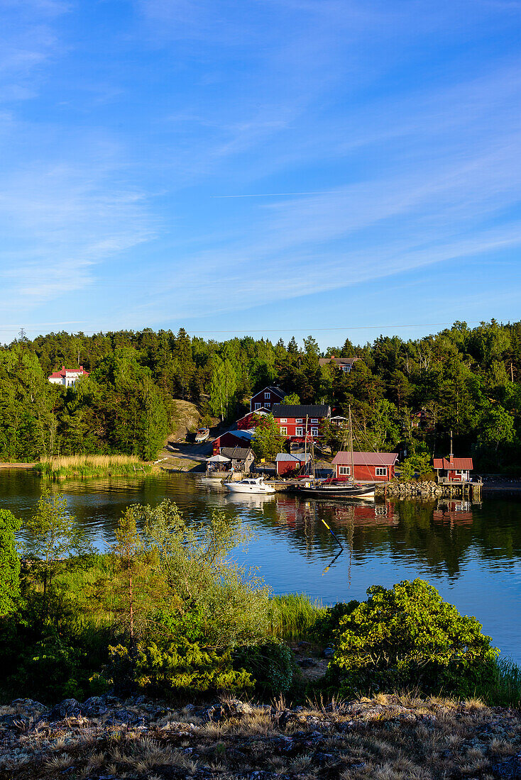 Schärenlandschaft bei Naantali, Schärenringweg: Askainen–Kustavi–Inioe–Houtskaer–Korpo–Nagu–Pargas, Finnland