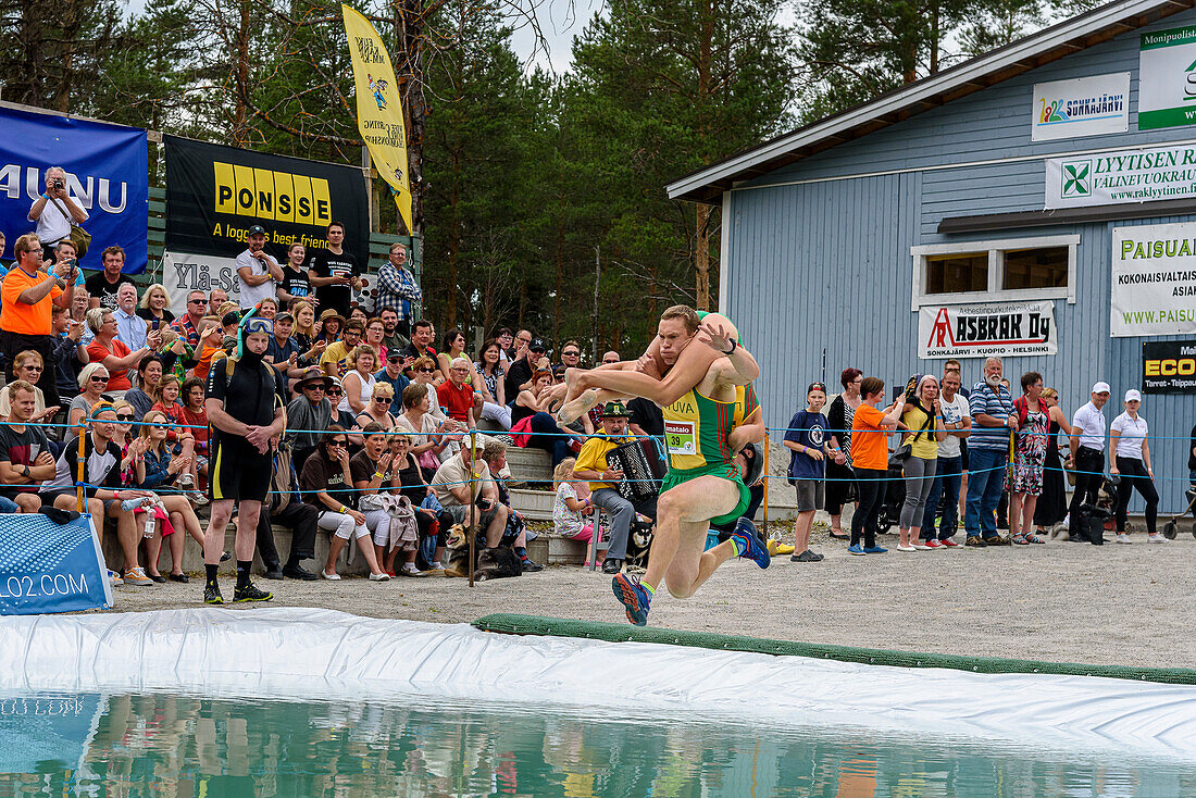 World Championships in Women’s Carrying, Sonkajärvi, Finland