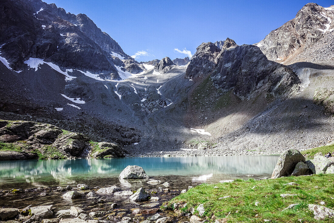 Trail running tour in the Ötztal - mountain landscape of the Ötztal Alps at the Hauersee