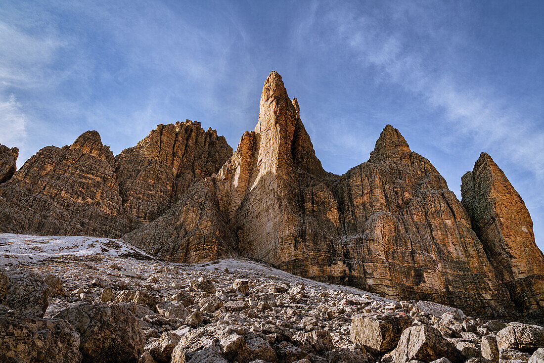 Evening mood below the Three Peaks, Auronzo, Dolomites, Italy, Europe