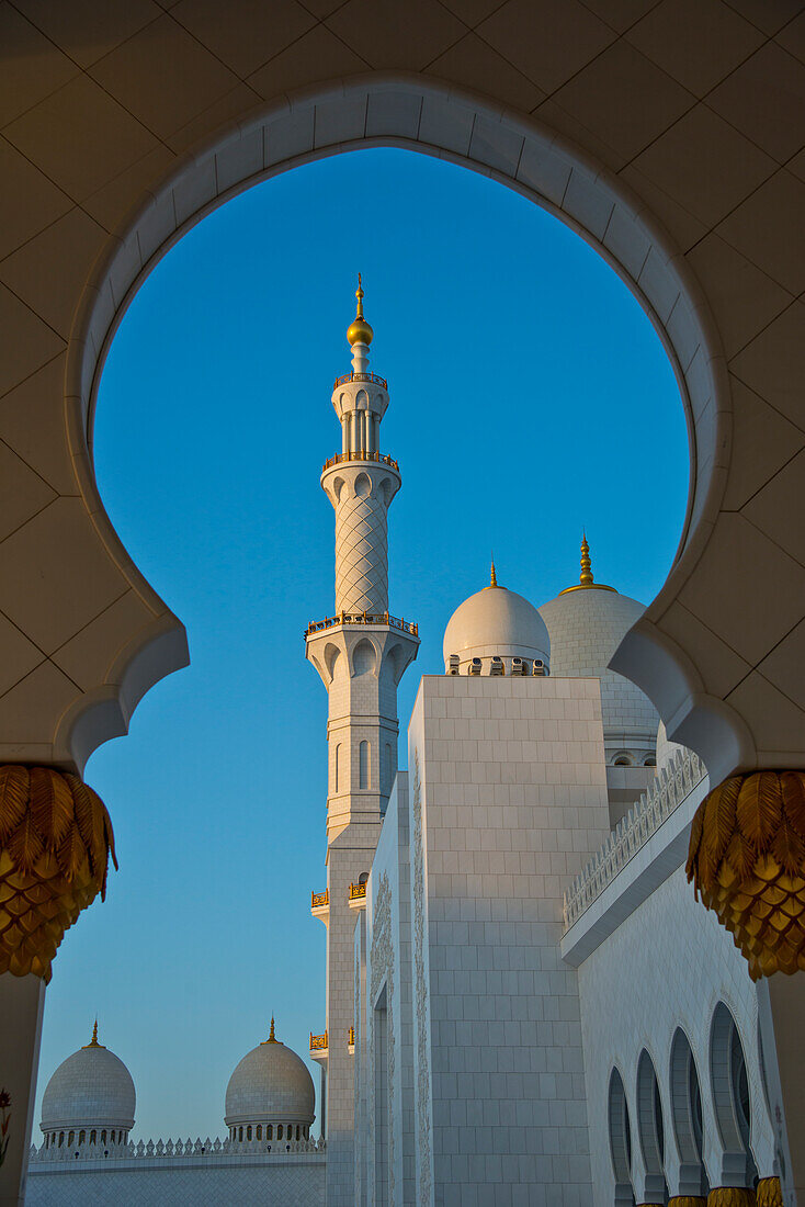 Sheik Zayed Grand Mosque, Abu Dhabi, UAE