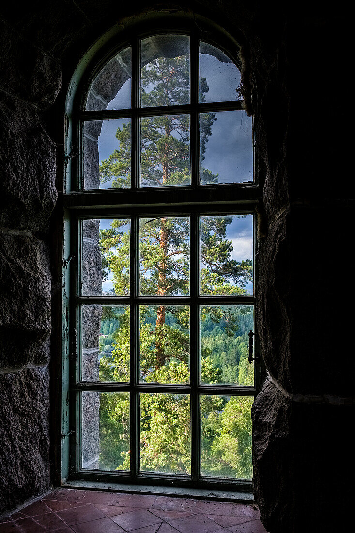 Ausichtsturm im Aulanko-Naturpark, Hämeenlinna, Finnland