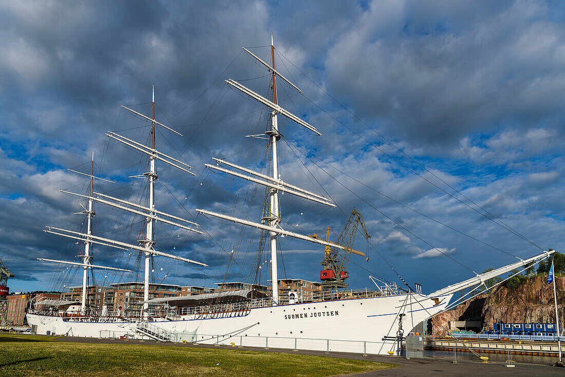 Sailing ship Suomen Joutsen, Turku, Finland