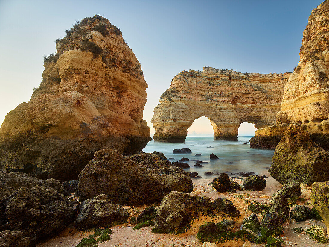 Küste beim Praia da Mesquita, Algarve, Portugal