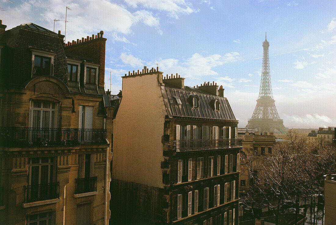 Paris mit Eiffelturm im Hintergrund, Ile-de-France, Frankreich