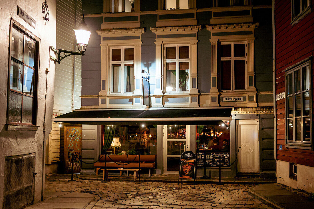 Abendstimmung in der Hollendergatan in Bergen, Unesco Weltkulturerbe, Hordaland, Norwegen, Europa