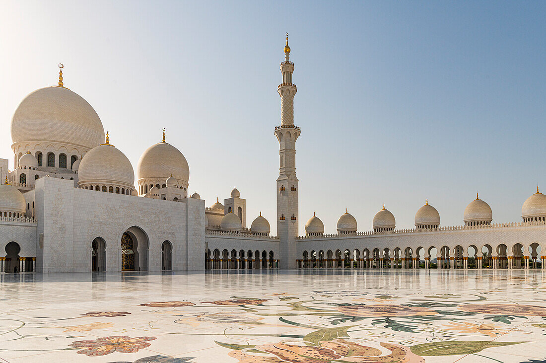 The Sheikh Zayed Grand Mosque, Abu Dhabi, UAE