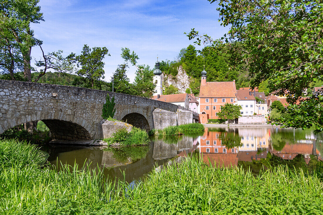 Kallmünz; Stone bridge, old town hall